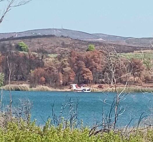 Αναγκαστική προσθαλάσσωση Airtractor στην λίμνη Μαραθώνα 4/10/24