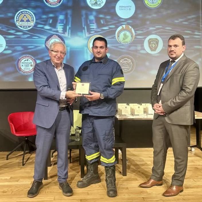 𝟯𝝾 𝝨𝞄𝝼έ𝝳𝞀𝝸𝝾 𝝥𝝾𝝺𝝸𝞃𝝸𝝹ής 𝝥𝞀𝝾𝞂𝞃𝝰𝞂ί𝝰ς & Έ𝝽𝞄𝝿𝝼𝞈𝝼 𝝥ό𝝺𝝴𝞈𝝼