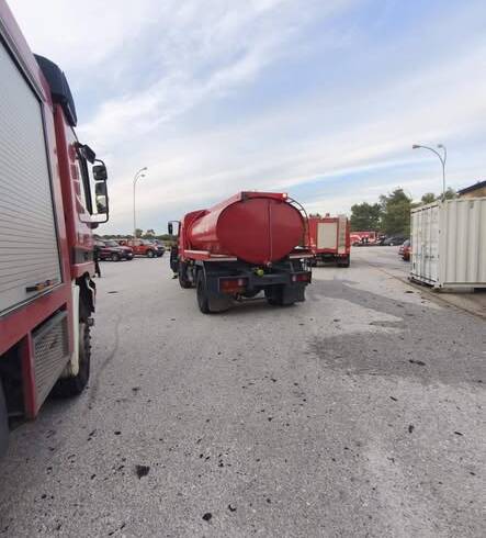 Πυρκαγιά σε χώρο αποθήκης στην Αεροπορική Βάση Κοτρωνίου